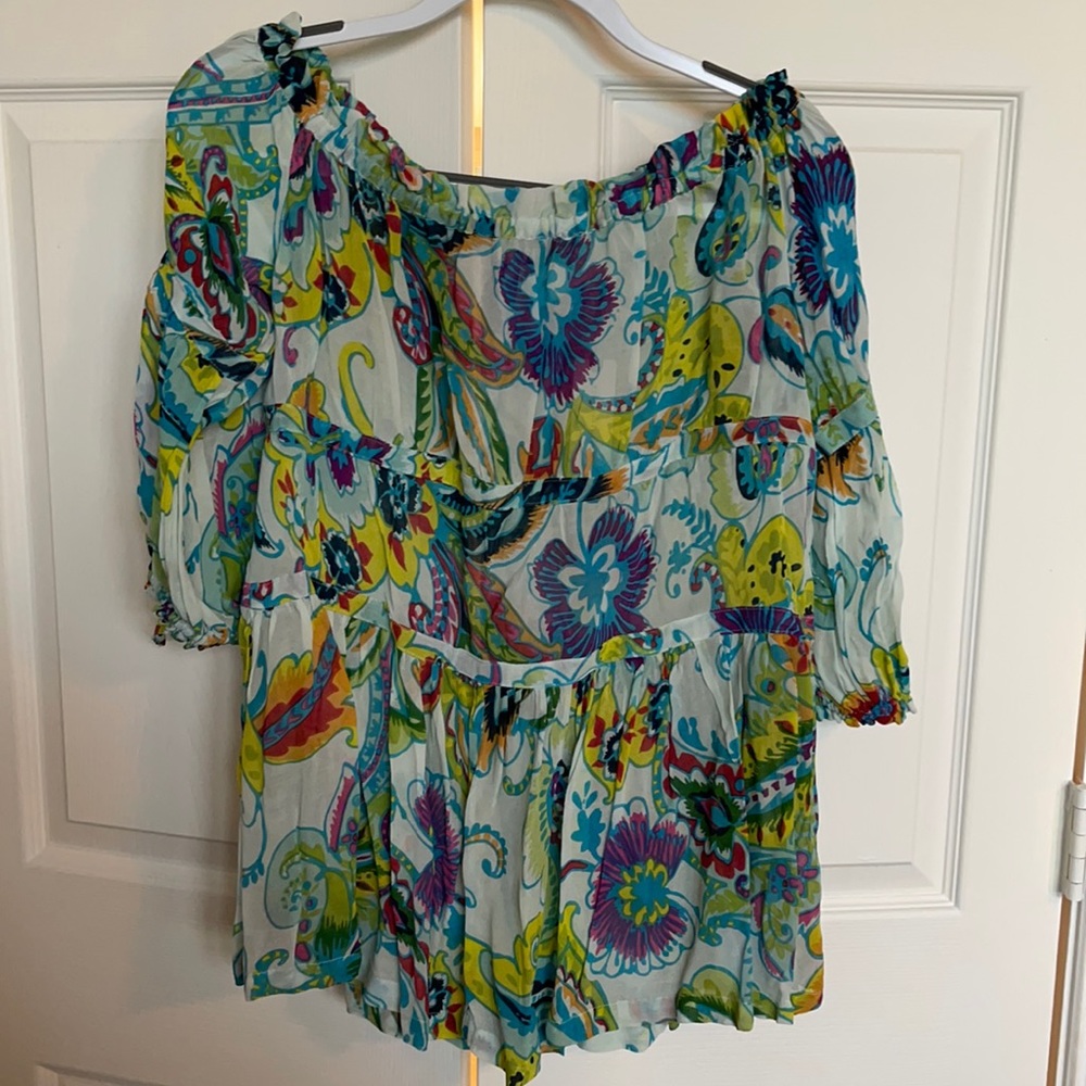 NWT Gorgeous Maeve top